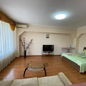 https://hotel-almaty-050060.hotels-of-almaty.com